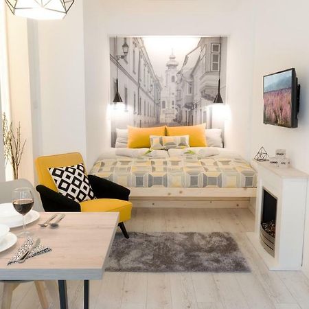 Luxury Studio 24 Győr Eksteriør billede