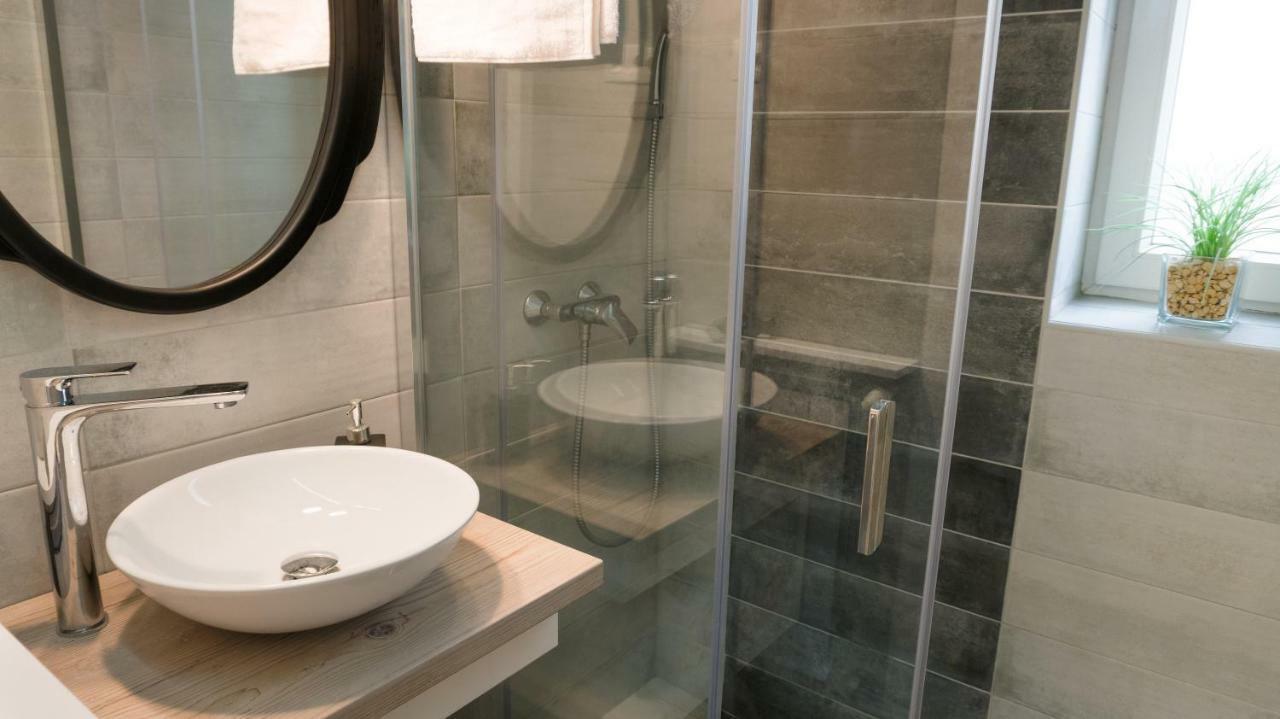 Luxury Studio 24 Győr Eksteriør billede