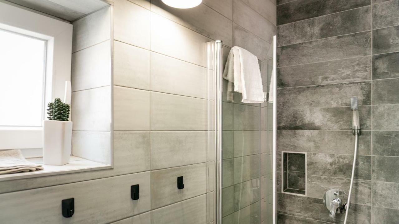 Luxury Studio 24 Győr Eksteriør billede